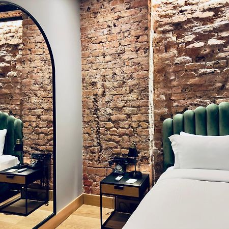 איסטמבול Ruz Hotels מראה חיצוני תמונה A room at the hotel