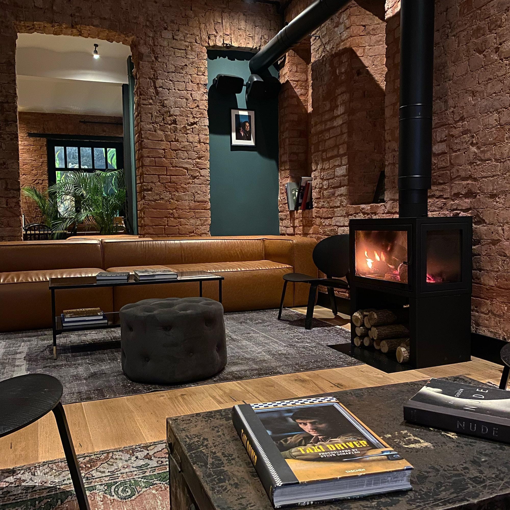 איסטמבול Ruz Hotels מראה חיצוני תמונה The interior of the hotel