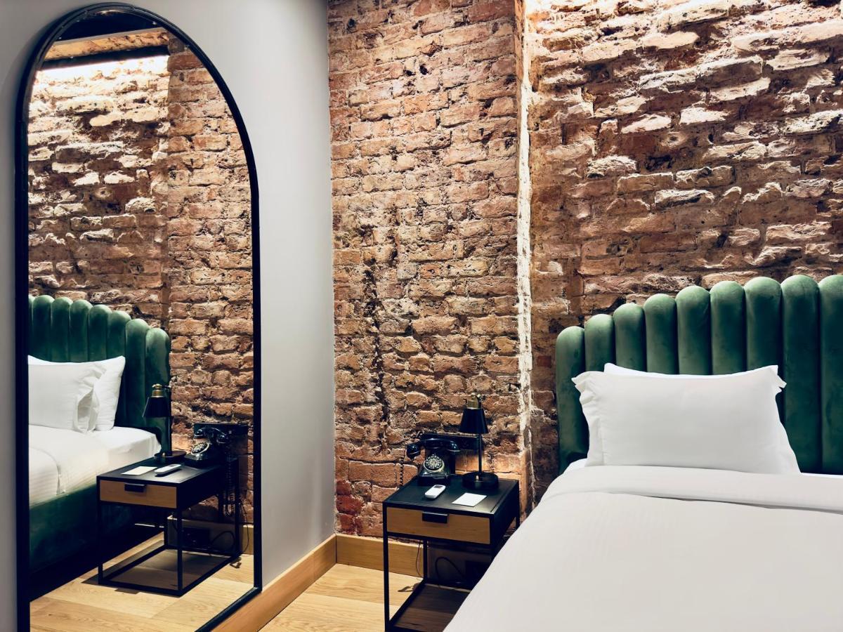 איסטמבול Ruz Hotels מראה חיצוני תמונה A room at the hotel