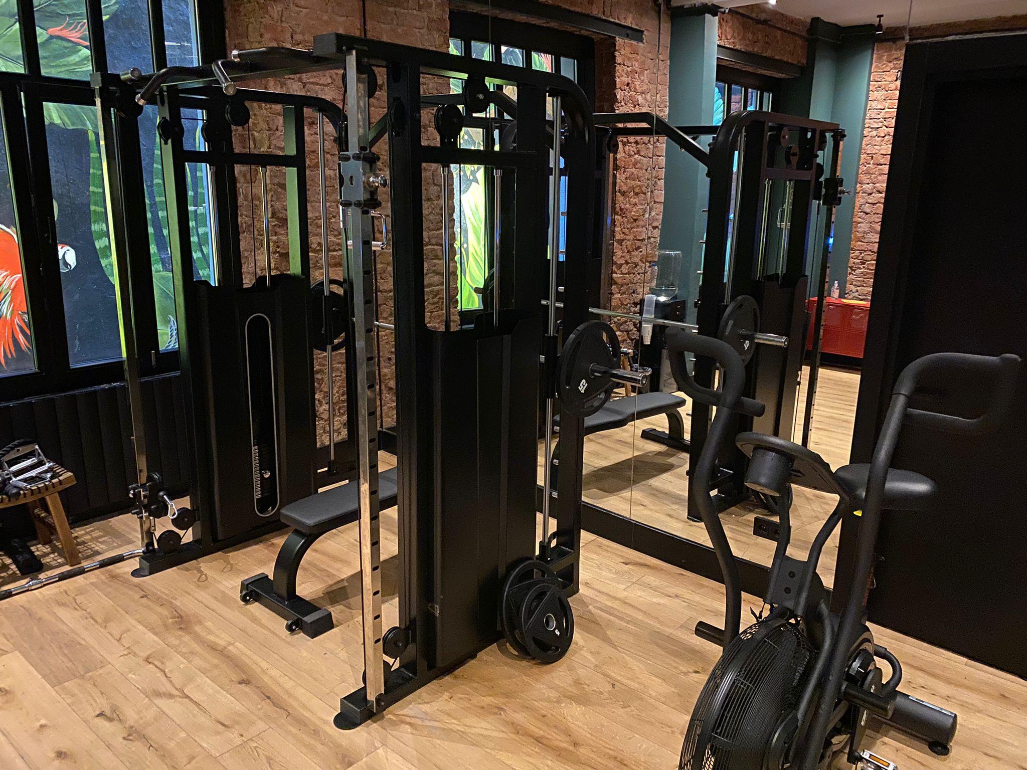 איסטמבול Ruz Hotels מראה חיצוני תמונה A functional trainer