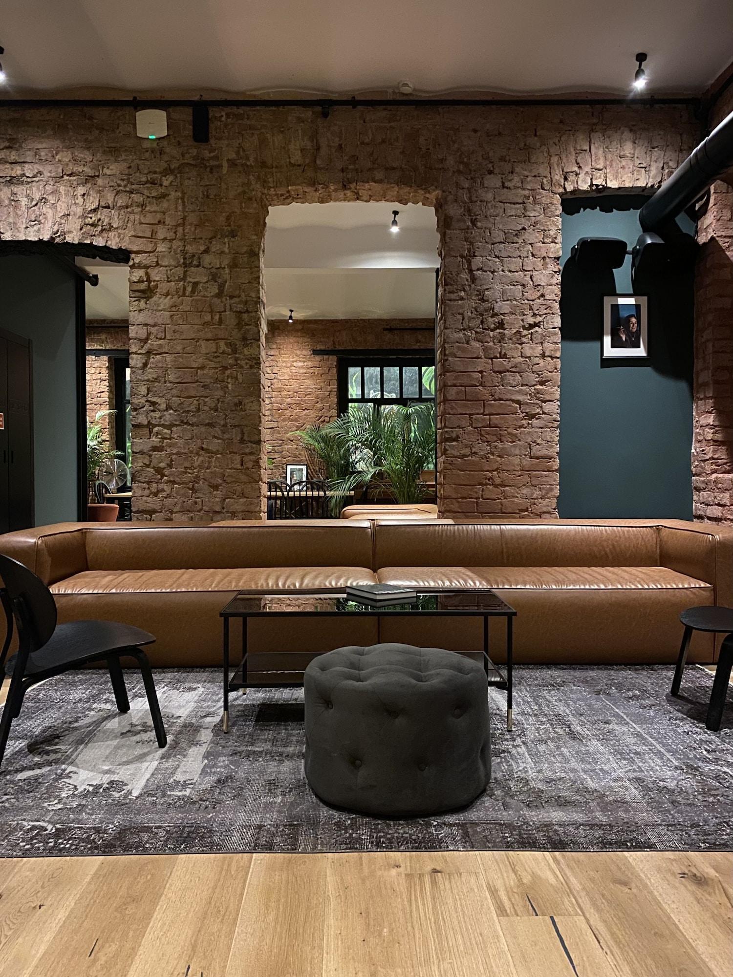 איסטמבול Ruz Hotels מראה חיצוני תמונה The interior of the hotel